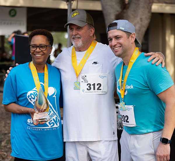 Elisa Cramer, Dennis Miles, Vincent D'Aria